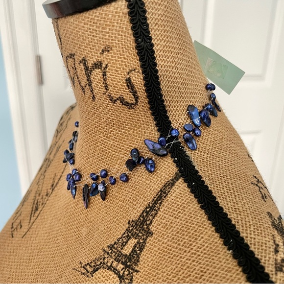 Genuine Shell Necklace - Picture 4 of 16